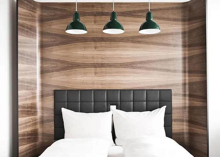 Hotel Daniel - Smart Lifestyle Near Centre 4*