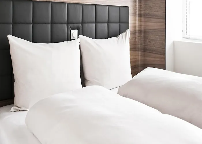 Daniel - Smart Lifestyle Near Centre Hotel
