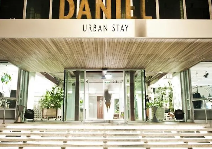 Daniel - Smart Lifestyle Near Centre