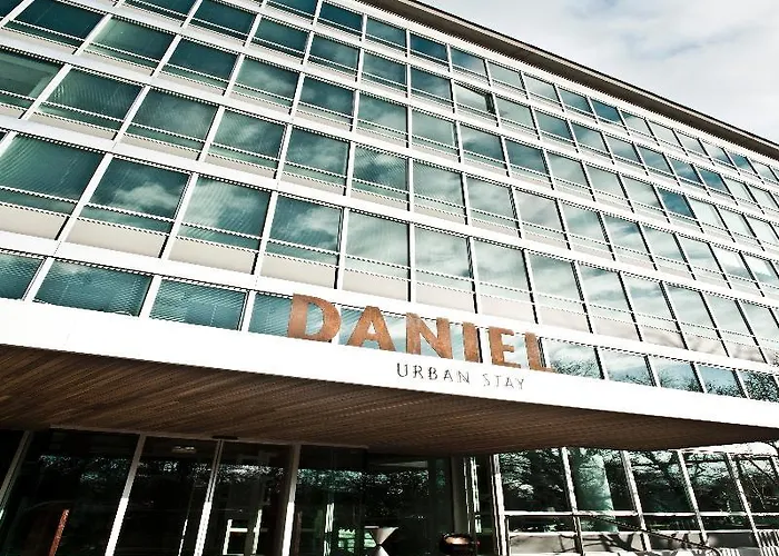 Hotel Daniel - Smart Lifestyle Near Centre 4*