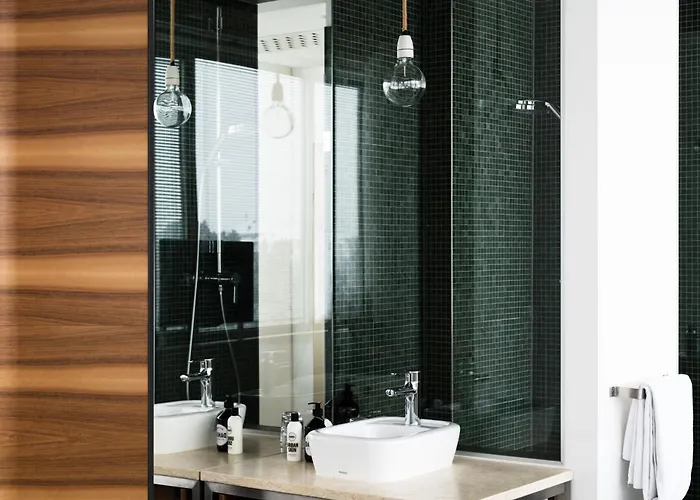 Hotel Daniel - Smart Lifestyle Near Centre 4*